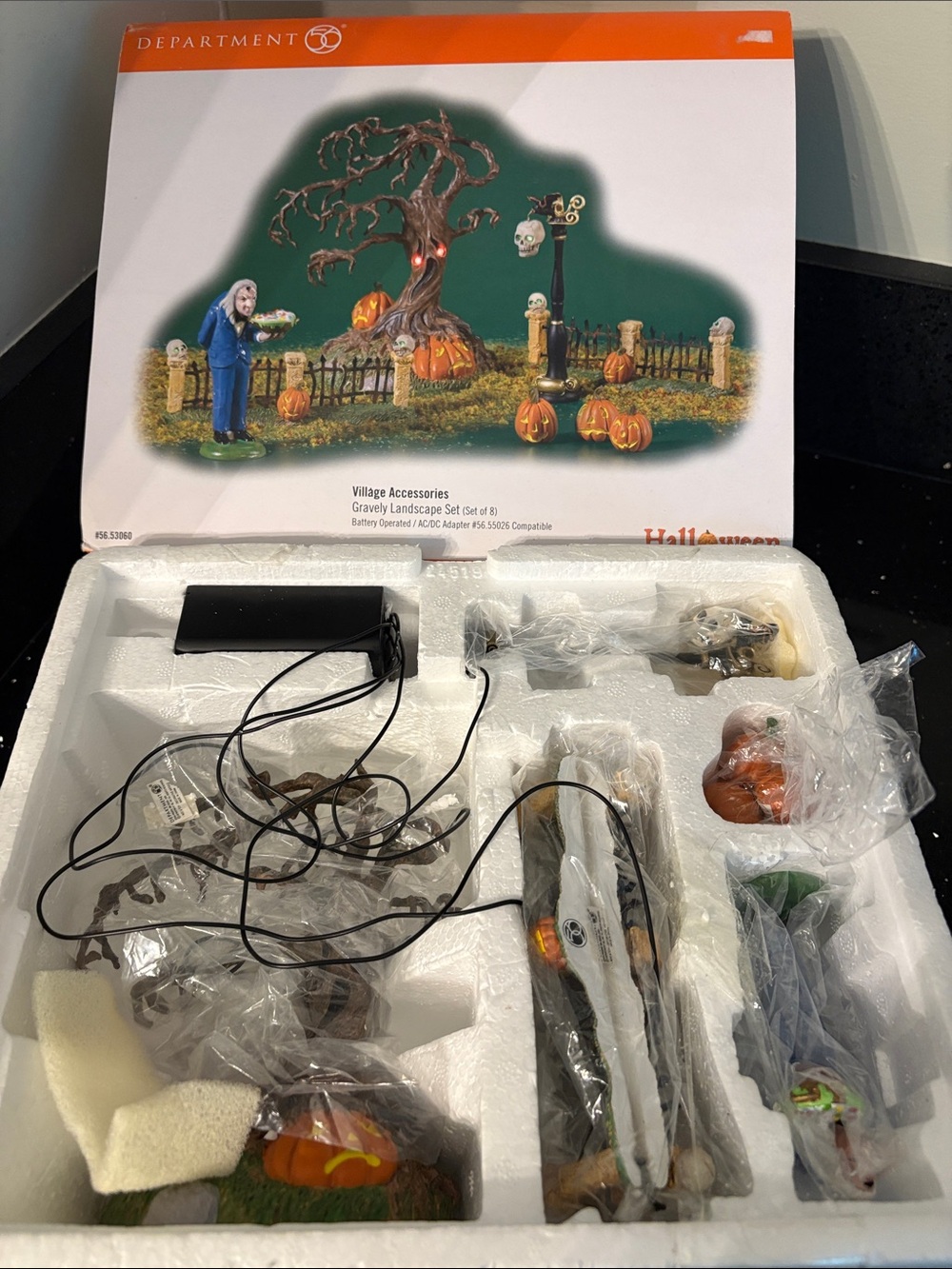 Department 56 LIT Halloween Village Gravely Landscape Accessory Set/8 Spooky - Picture 5 of 17